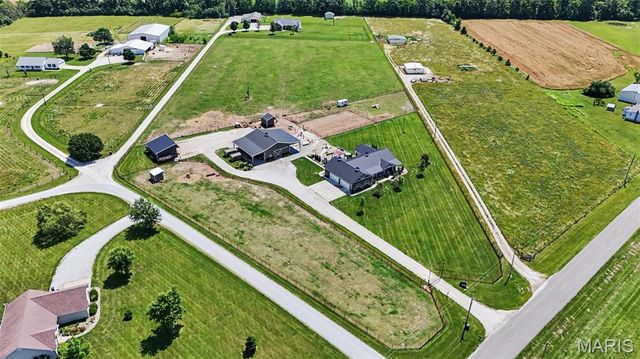 219 Fieth Road, Troy, MO 63379