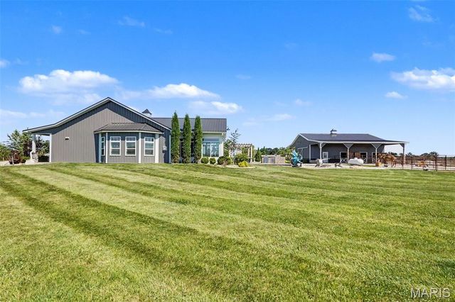 219 Fieth Road, Troy, MO 63379
