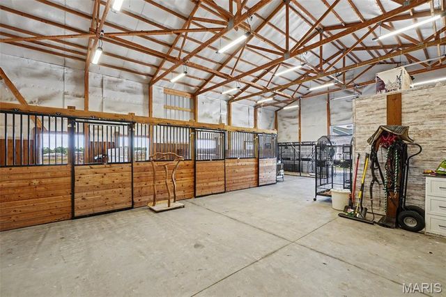 219 Fieth Road, Troy, MO 63379