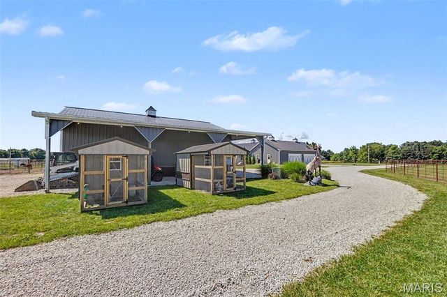 219 Fieth Road, Troy, MO 63379