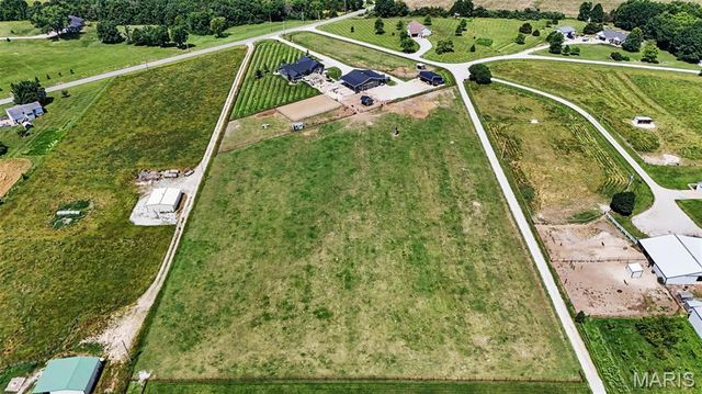 219 Fieth Road, Troy, MO 63379