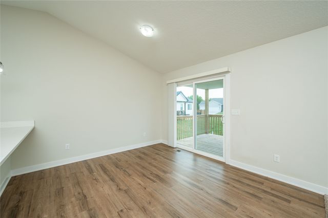 9068 Hayden Drive, West Des Moines, IA 50266