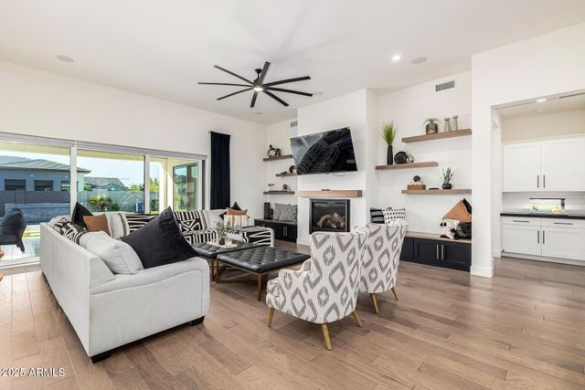 20756 E INDIANA Avenue, Queen Creek, AZ 85142