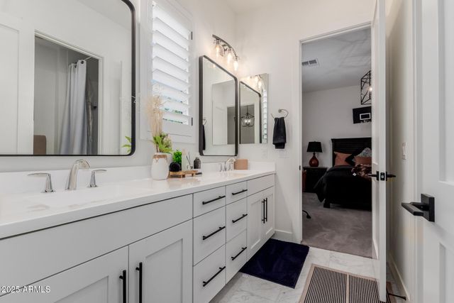 20756 E INDIANA Avenue, Queen Creek, AZ 85142