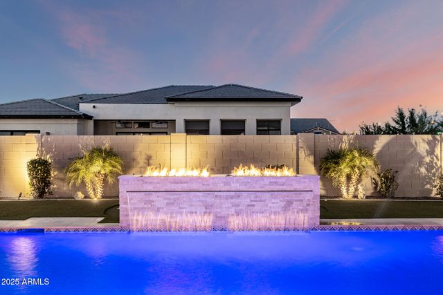 20756 E INDIANA Avenue, Queen Creek, AZ 85142