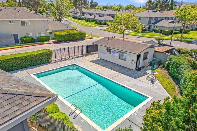 5578 Spinnaker Drive 4, San Jose, CA 95123