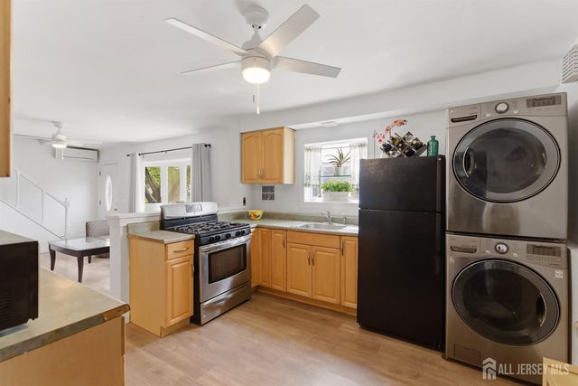 45 Kendall Drive, Sayreville, NJ 08859