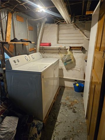 143 Whitestown Rd, Twp Of But Sw, PA 16045