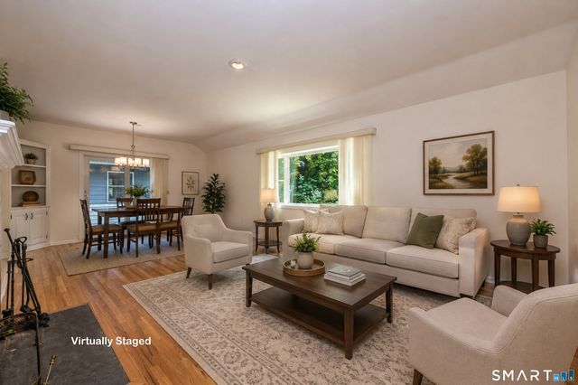 12 Walker Road, Woodbury, CT 06798