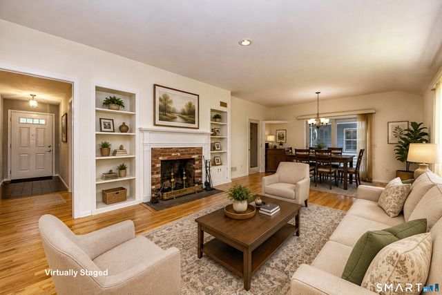 12 Walker Road, Woodbury, CT 06798