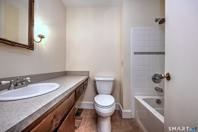 12 Walker Road, Woodbury, CT 06798