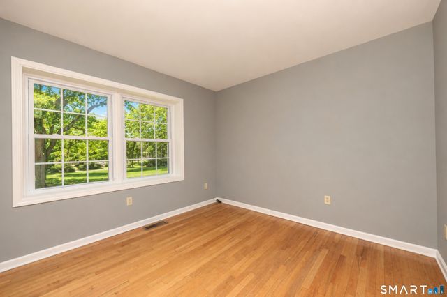 12 Walker Road, Woodbury, CT 06798