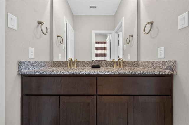 3031 Emerald Field Lane, Brookshire, TX 77423