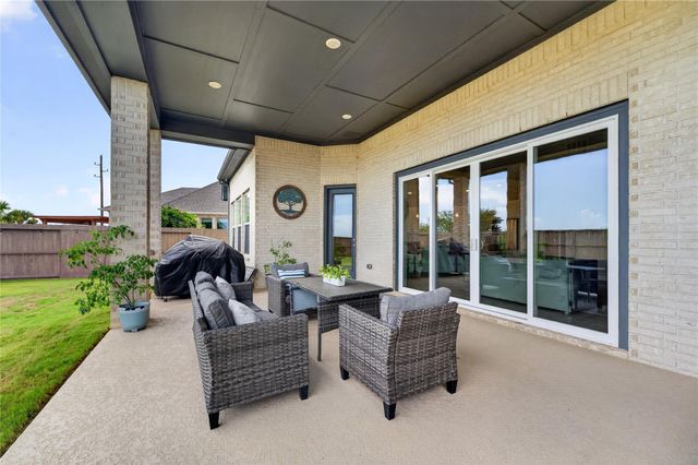 3031 Emerald Field Lane, Brookshire, TX 77423