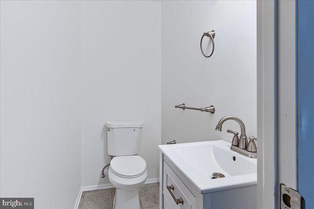 839 MARVEL AVE, Claymont, DE 19703