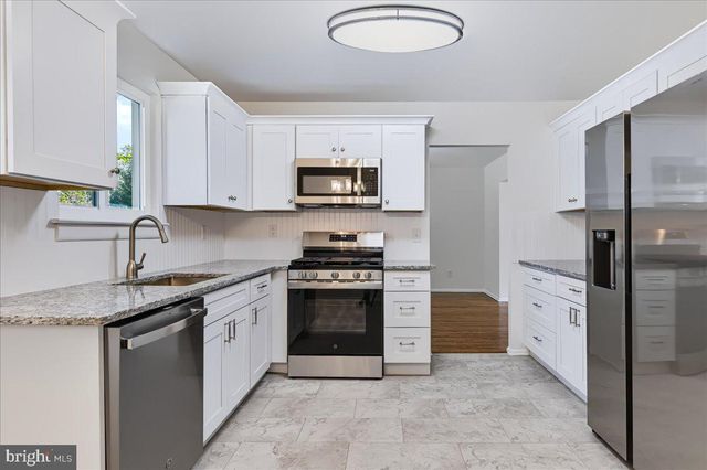 839 MARVEL AVE, Claymont, DE 19703