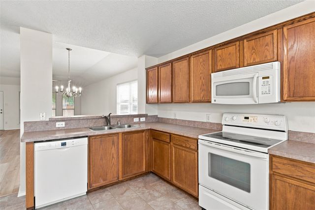 9900 Carter Drive, Mckinney, TX 75072