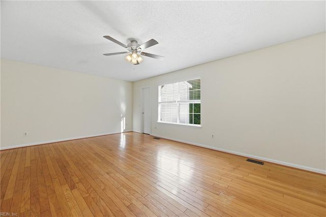 5341 Aden CT, Williamsburg, VA 23188