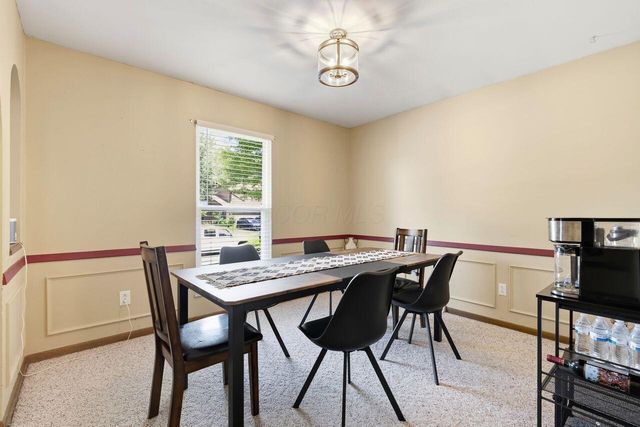 945 Matterhorn Drive, Reynoldsburg, OH 43068