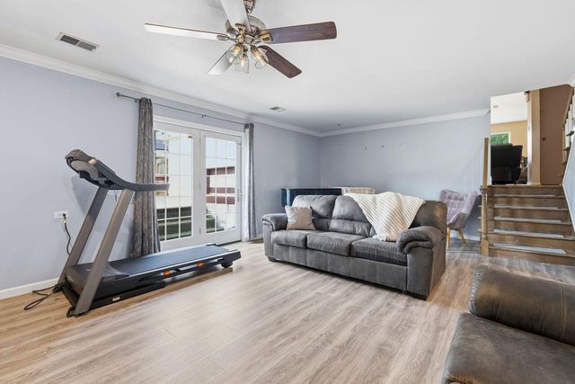 945 Matterhorn Drive, Reynoldsburg, OH 43068