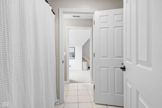 12096 Sail Place Drive, Indianapolis, IN 46256