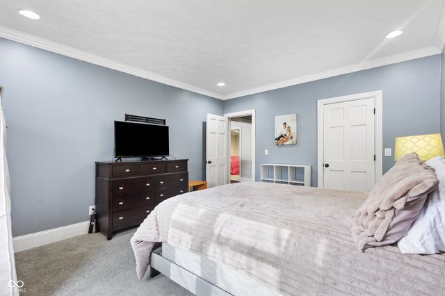 12096 Sail Place Drive, Indianapolis, IN 46256