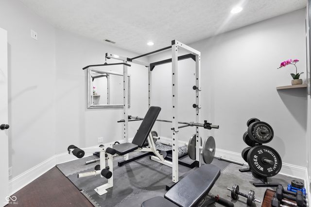 12096 Sail Place Drive, Indianapolis, IN 46256