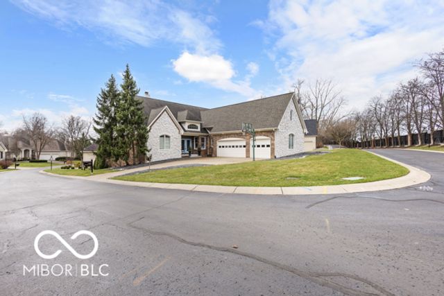 12096 Sail Place Drive, Indianapolis, IN 46256