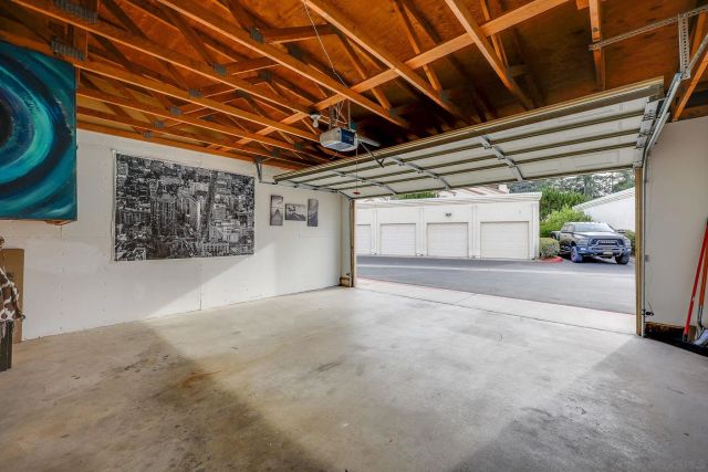 750 Breeze Hill Rd 100, Vista, CA 92081