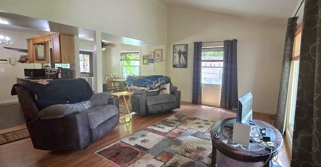3570 Golden Mountain Rd, NE, Sparta, TN 38583