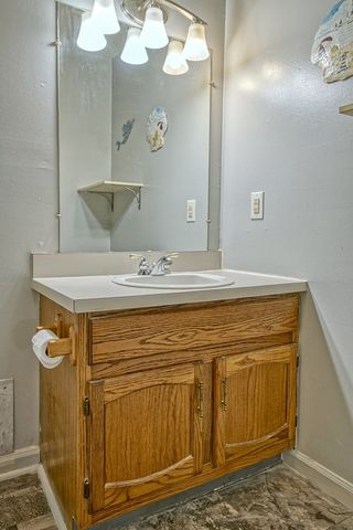 3570 Golden Mountain Rd, NE, Sparta, TN 38583