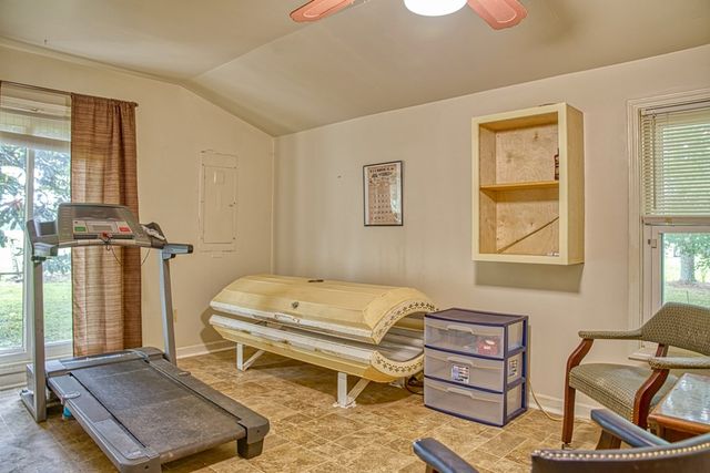 3570 Golden Mountain Rd, NE, Sparta, TN 38583