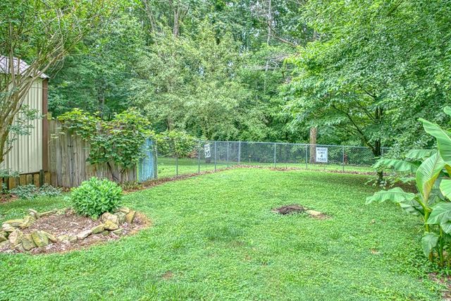 3570 Golden Mountain Rd, NE, Sparta, TN 38583