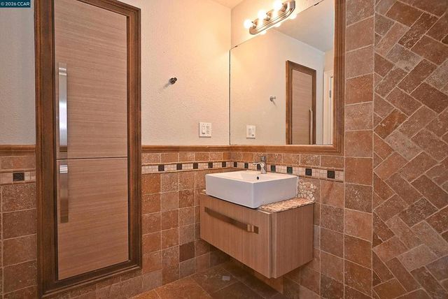 1919 Ygnacio Valley Rd 78, Walnut Creek, CA 94598