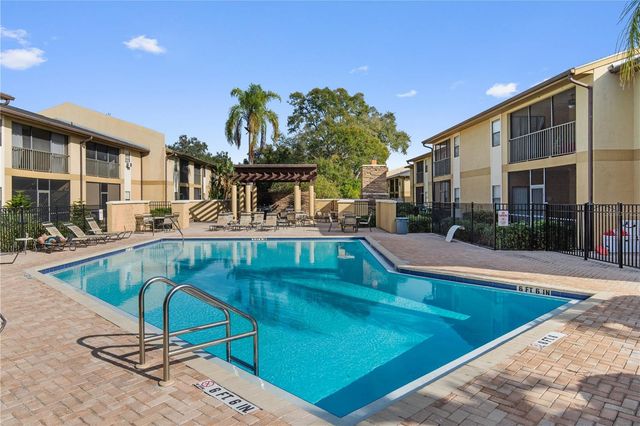 10125 SAILWINDS BOULEVARD N 102, Largo, FL 33773