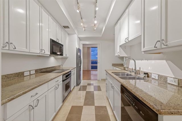 5100 San Felipe Street 194, Houston, TX 77056