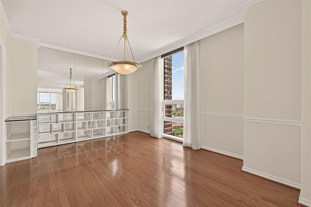 5100 San Felipe Street 194, Houston, TX 77056