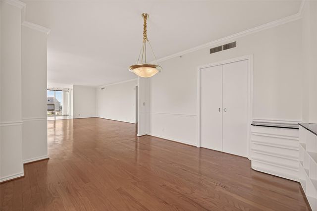 5100 San Felipe Street 194, Houston, TX 77056