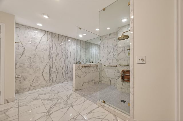 5100 San Felipe Street 194, Houston, TX 77056