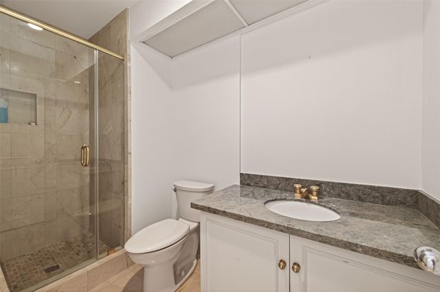 5100 San Felipe Street 194, Houston, TX 77056