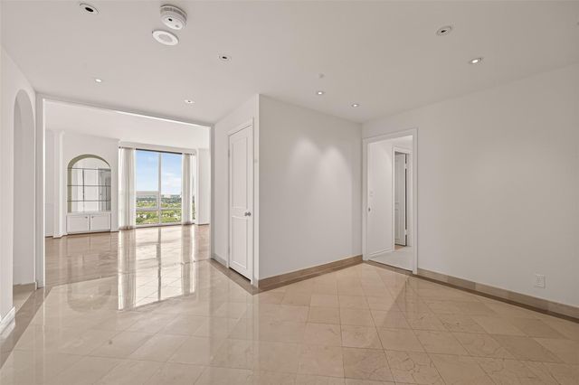 5100 San Felipe Street 194, Houston, TX 77056