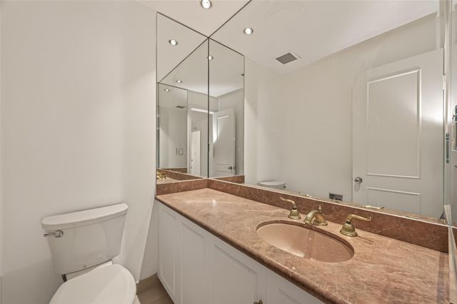 5100 San Felipe Street 194, Houston, TX 77056