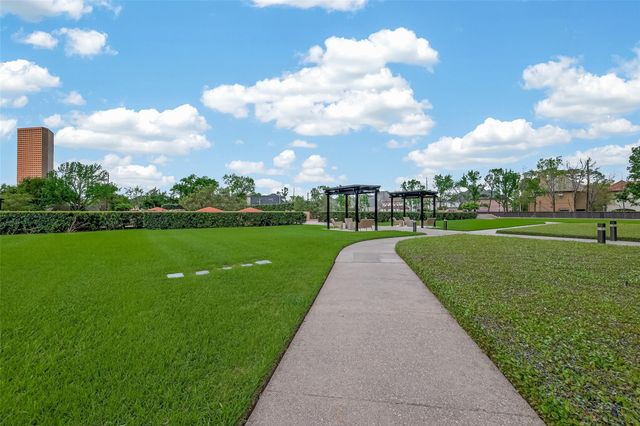 5100 San Felipe Street 194, Houston, TX 77056