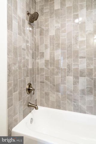 333 GOLF HILLS RD, Havertown, PA 19083