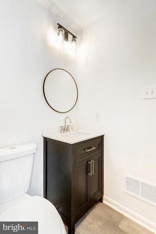 333 GOLF HILLS RD, Havertown, PA 19083