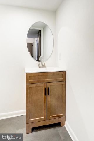 333 GOLF HILLS RD, Havertown, PA 19083