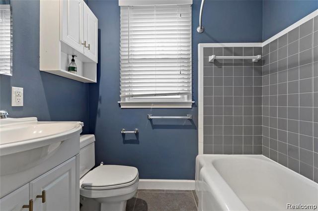 3722 Normandy Road, Royal Oak, MI 48073