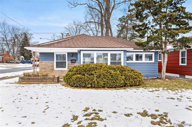 3722 Normandy Road, Royal Oak, MI 48073
