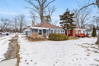 3722 Normandy Road, Royal Oak, MI 48073