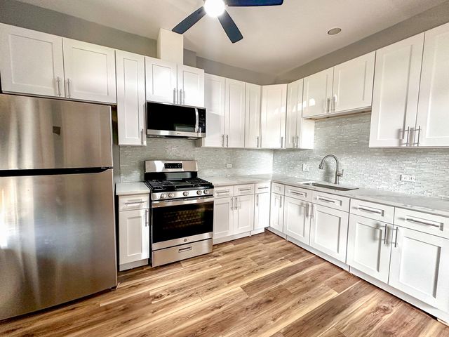 1238 S Spaulding Avenue 3, Chicago, IL 60623